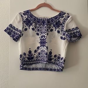 Floral print crop top